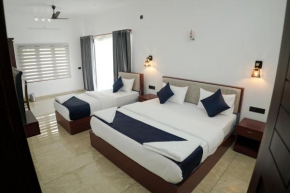 Teak and Lake Homestay